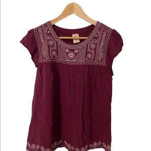 Faded Glory embroidered flowy top
